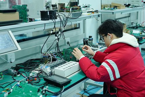 安徽煒?lè)殡娮涌萍技瘓F(tuán) 2025年產(chǎn)值劍指5000萬(wàn)，技術(shù)服務(wù)驅(qū)動(dòng)產(chǎn)業(yè)升級(jí)